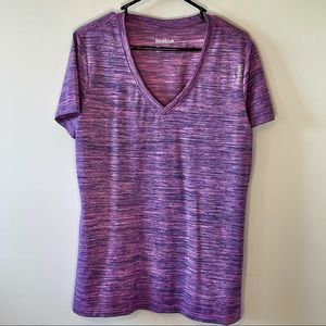 Reebok XL textured workout top